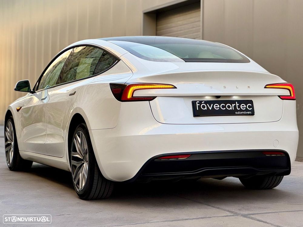 Tesla Model 3 Tração Traseira Premium - 16