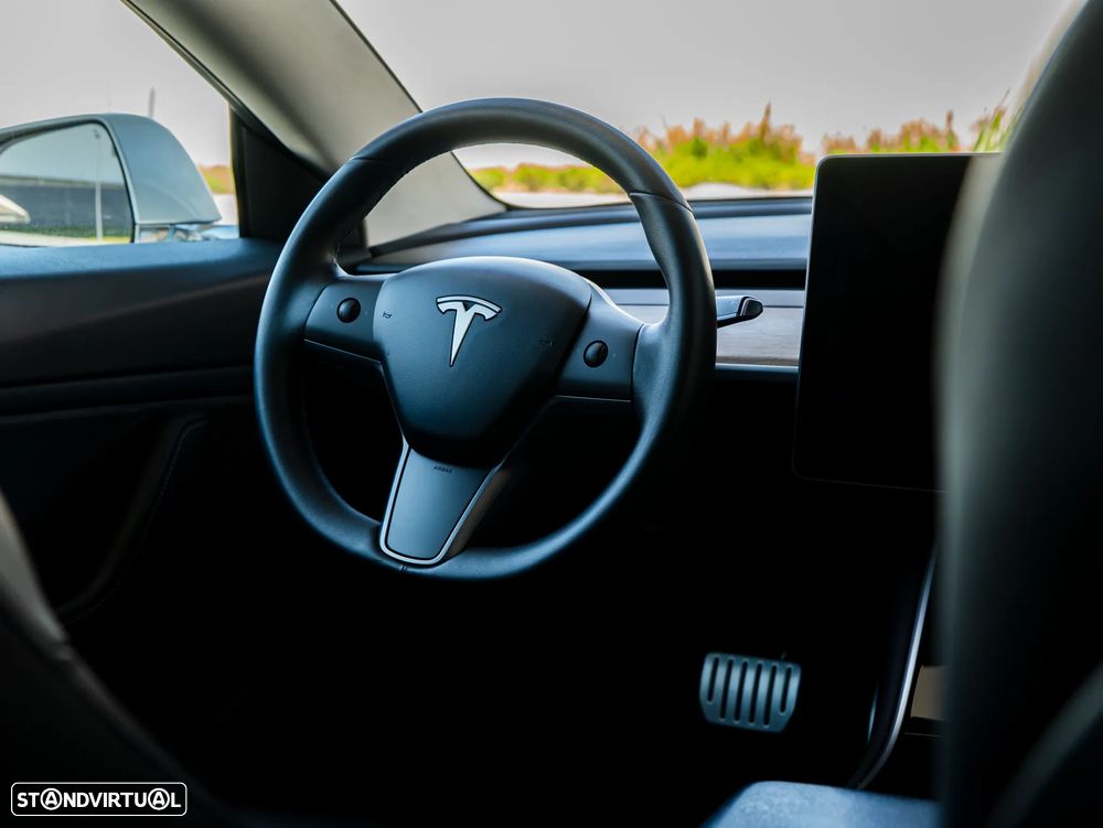 Tesla Model 3 Performance Dual Motor AWD - 19
