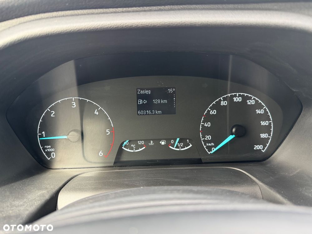 Ford Transit Custom - 14