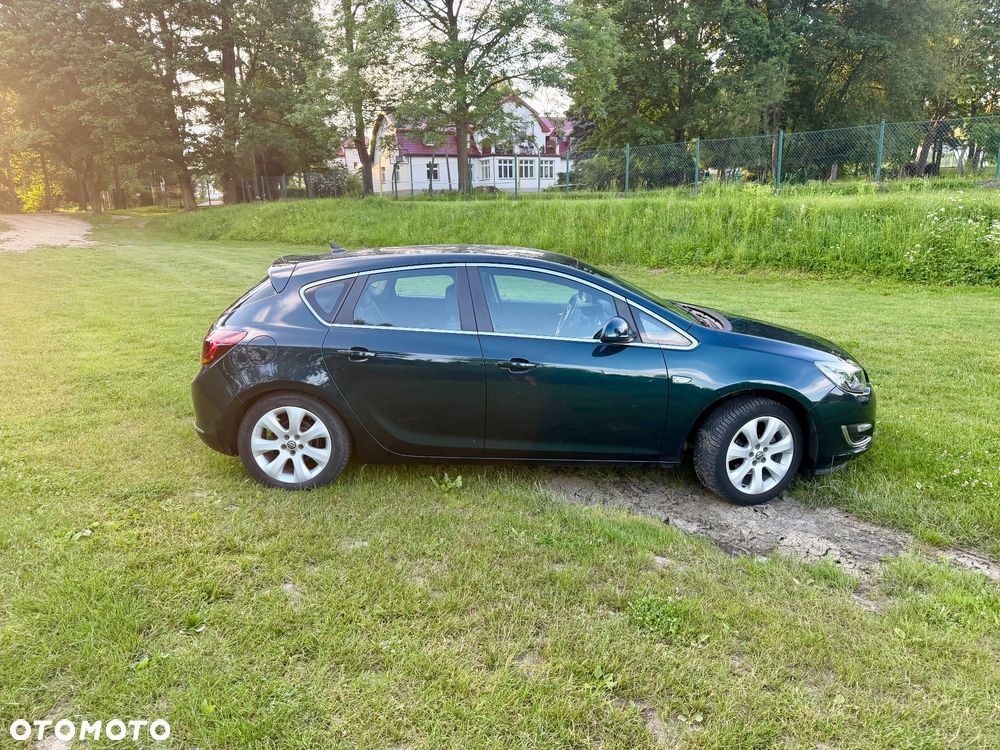Opel Astra 1.6 Sport - 4