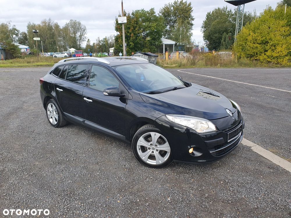 Renault Megane dCi 130 FAP BOSE Edition - 8