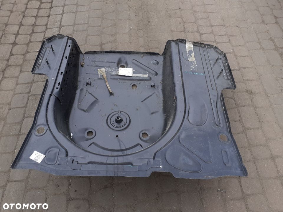 WANNA PANEL PODŁOGOWY 1J9 813 114 E AUDI SEAT VW - 1