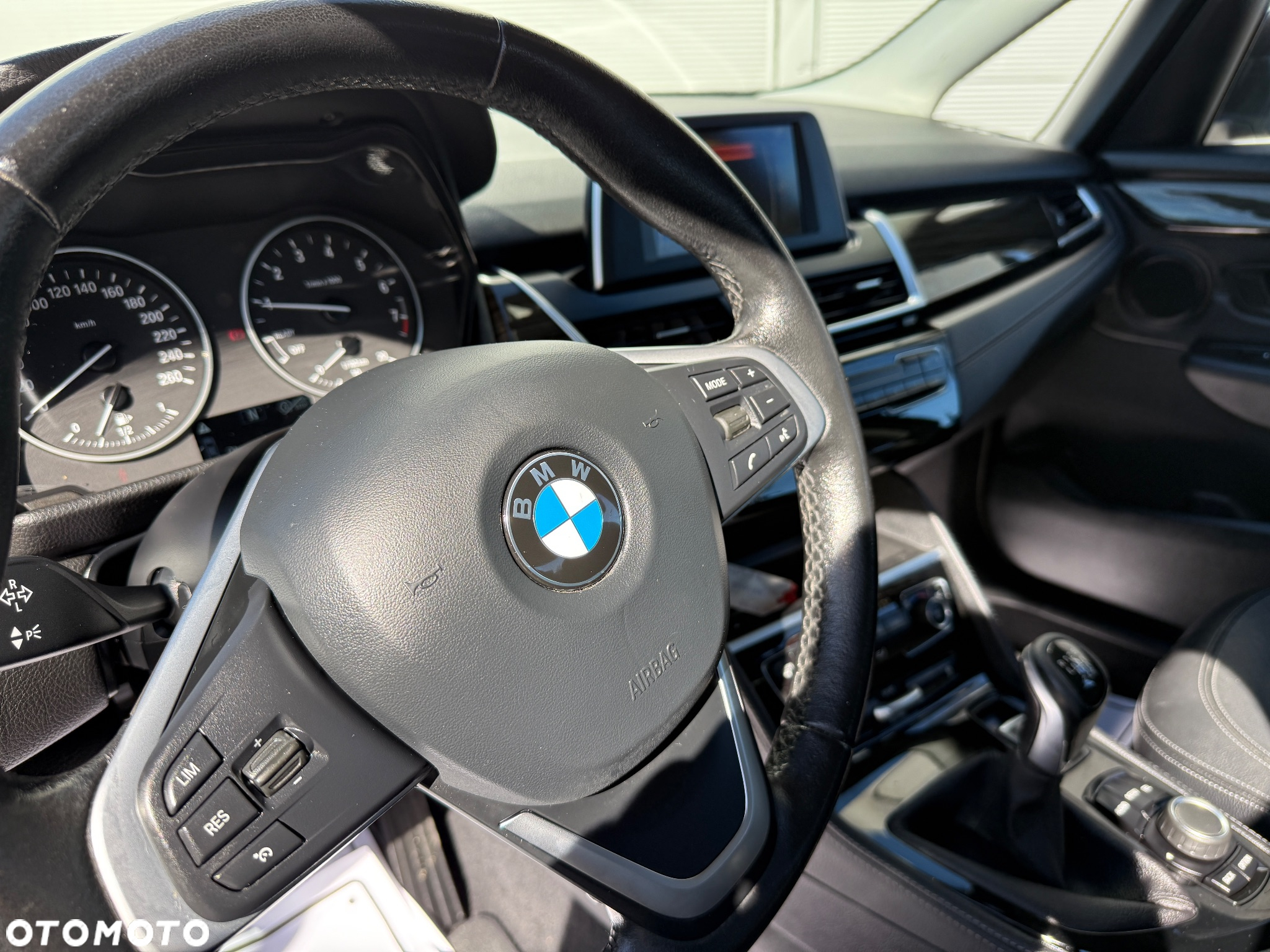 BMW Seria 2 218i Active Tourer Luxury Line - 13