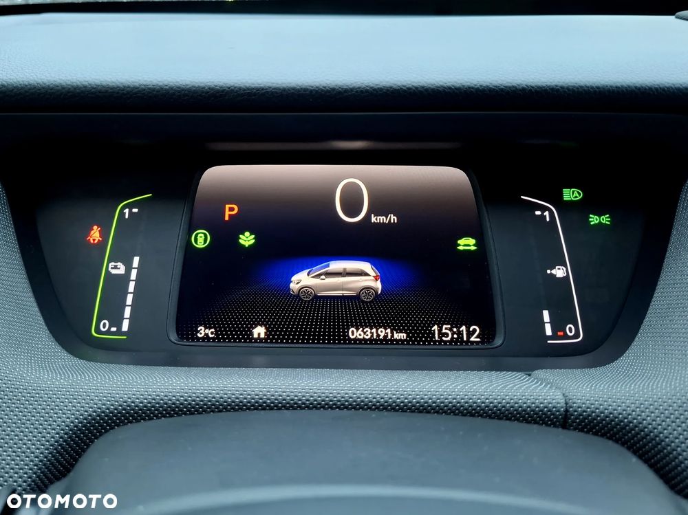 Honda Jazz 1.5 i-MMD Executive Crosstar - 18