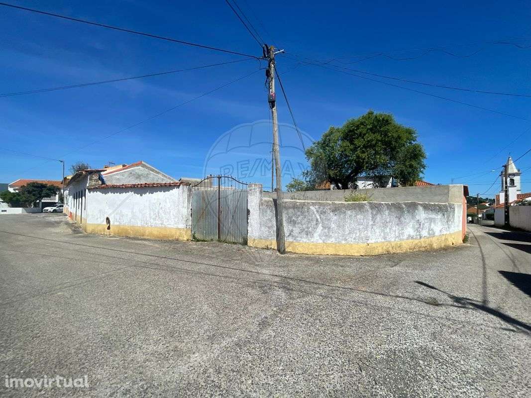 Moradia T2 para venda - Grande imagem: 2/10