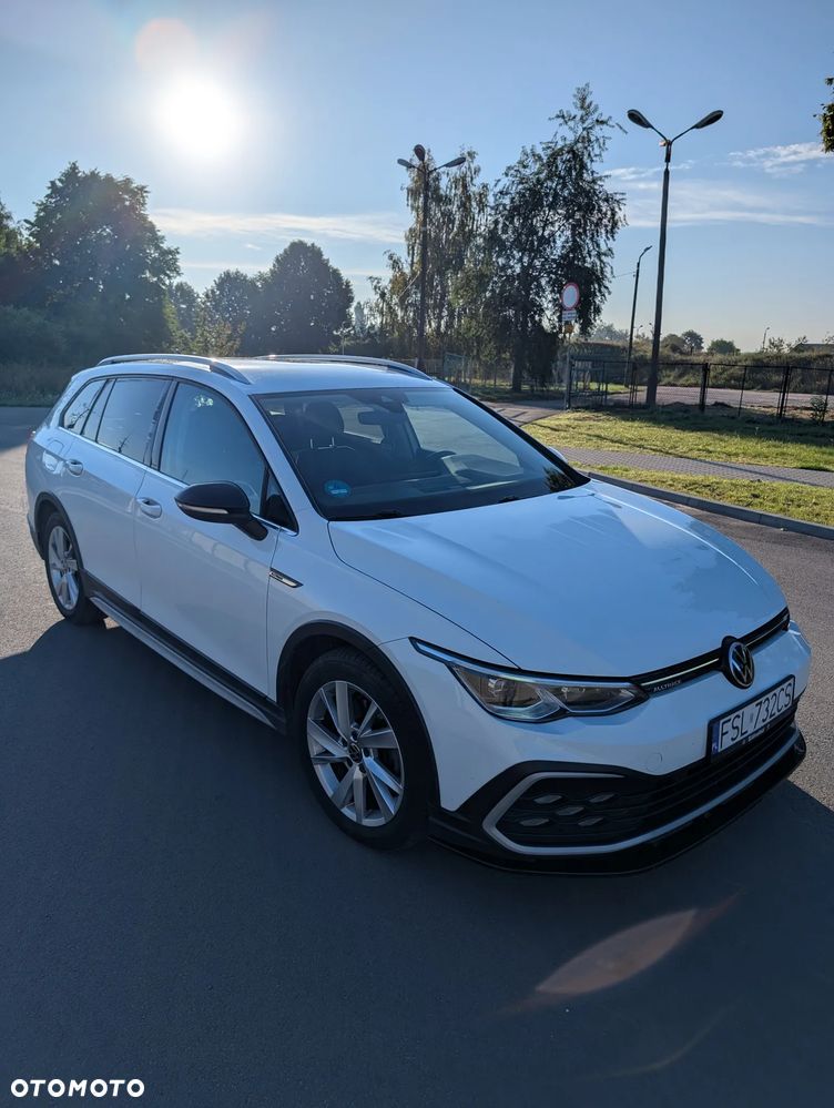 Volkswagen Golf - 9
