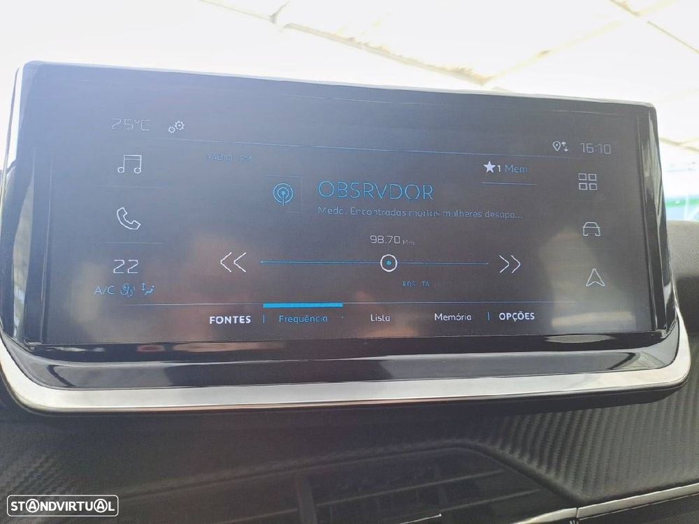 Peugeot e-2008 54 kWh Style - 19