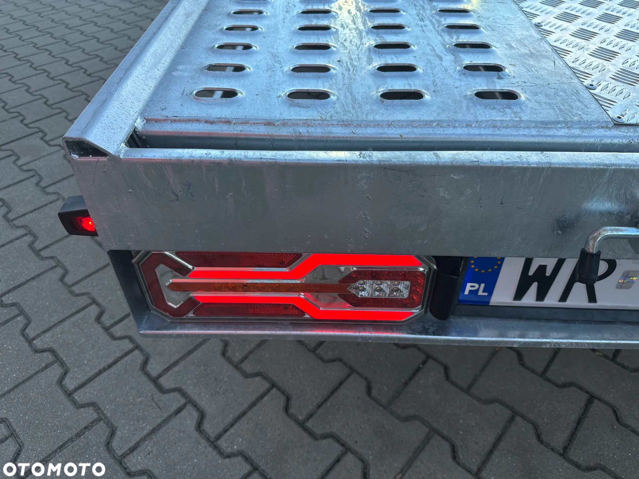 Iveco DAILY - 24
