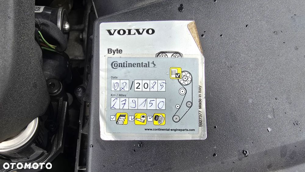 Volvo V60 D4 Momentum Pro - 17