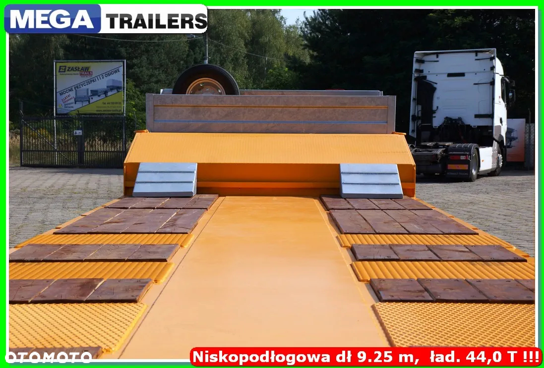Mega Niska podłoga, DMC 54 T, oś skrętna, najazdy HYDRULICZNE 4,0 M !!! - 22
