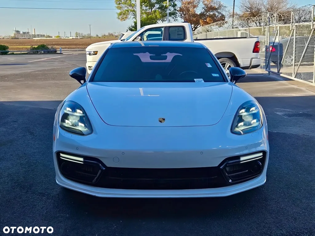 Porsche Panamera GTS - 2