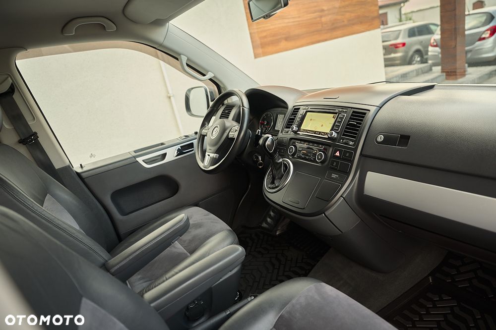 Volkswagen Multivan - 3