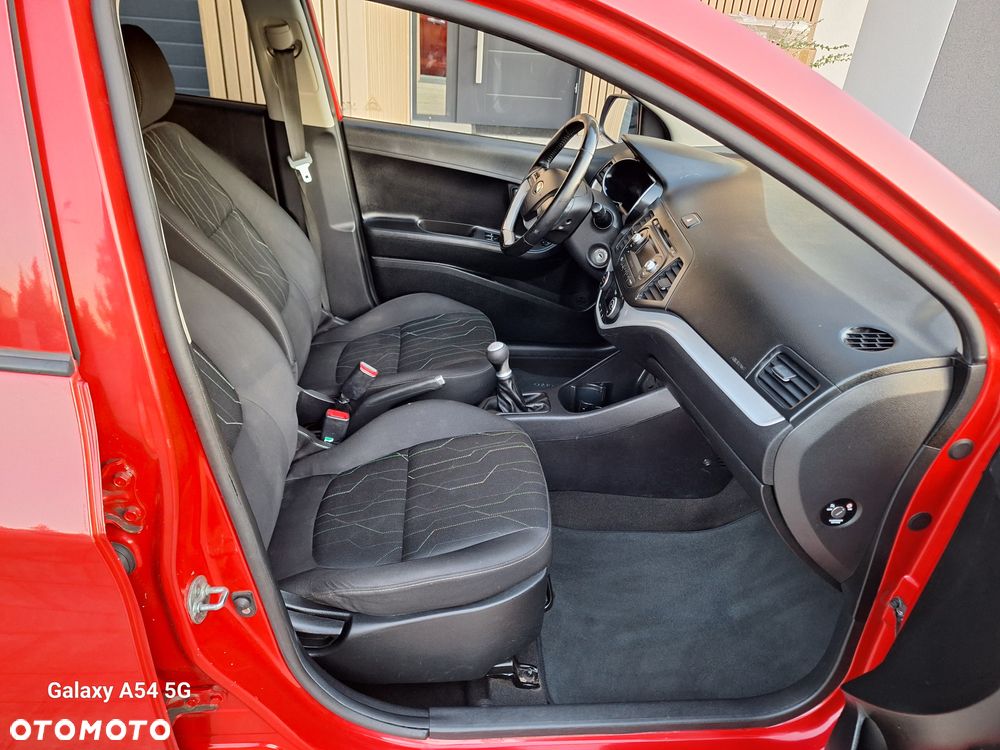 Kia Picanto - 8
