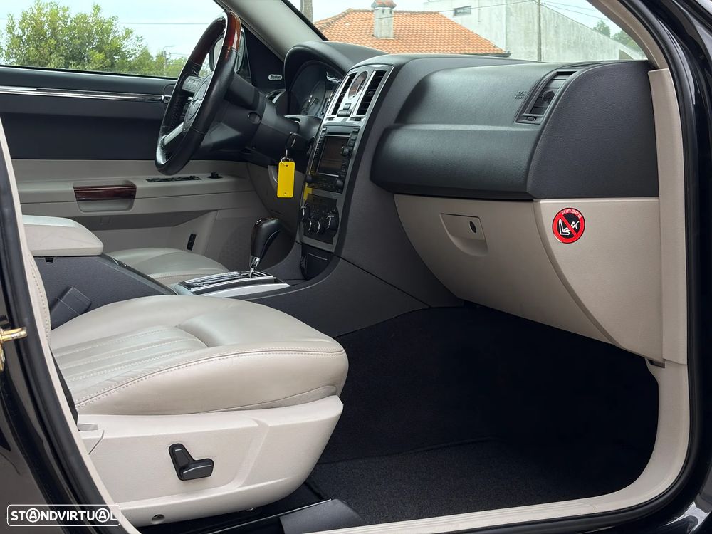 Chrysler 300 C 3.0 CRD - 48