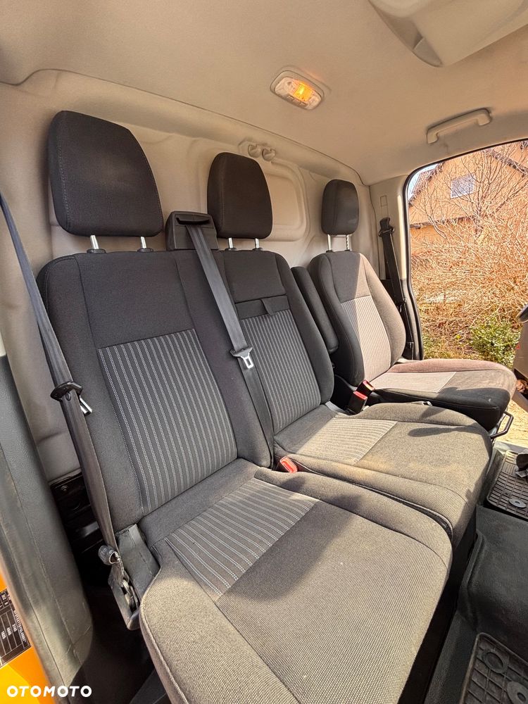 Ford Transit Custom - 10