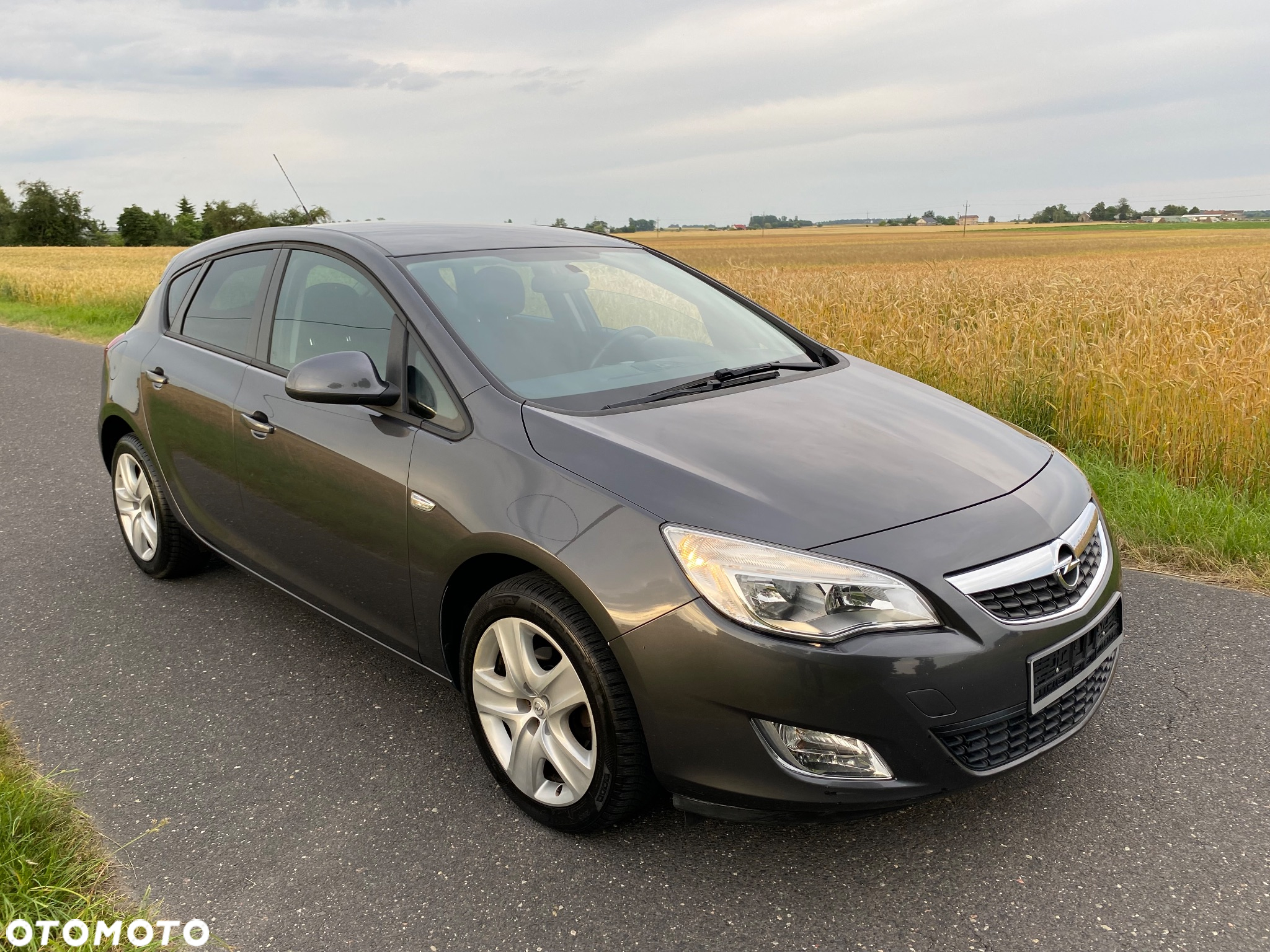 Opel Astra IV 1.4 Cosmo - 3