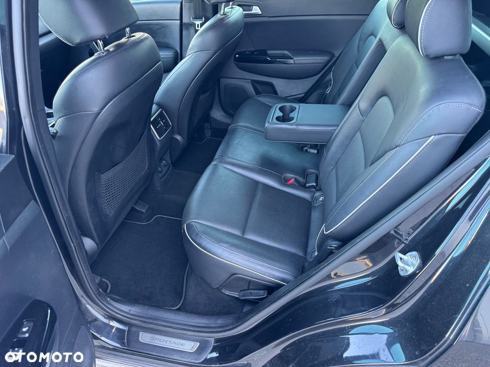 Kia Sportage 1.6 T-GDI AWD DCT GT LINE - 26