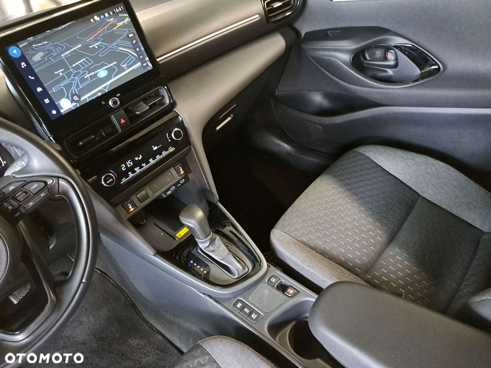 Toyota Yaris Cross Hybrid 1.5 Style - 29