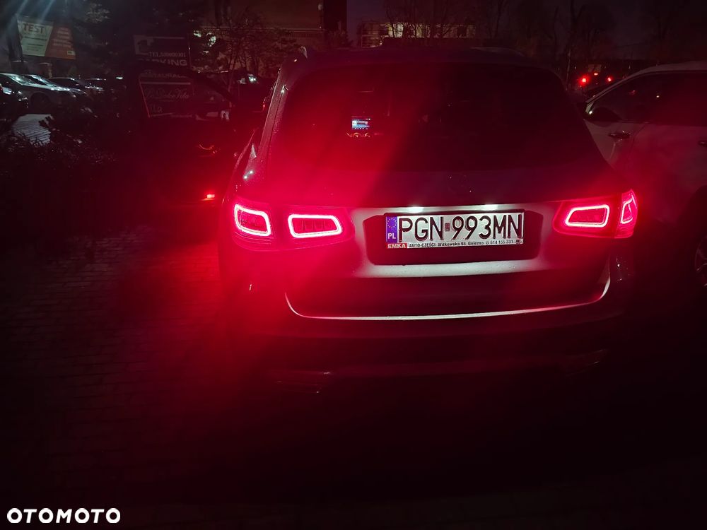 Mercedes-Benz GLC 200 d 4-Matic - 11