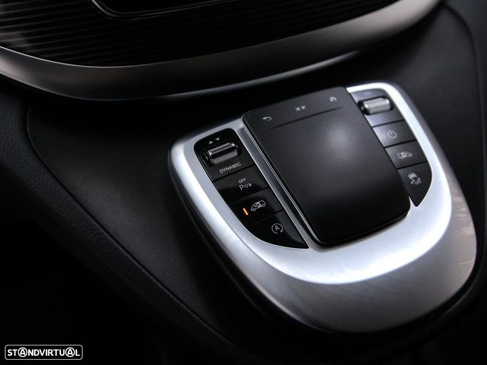 Mercedes-Benz V 250 d Compacta 4Matic 9G-TRONIC Avantgarde Edition - 23