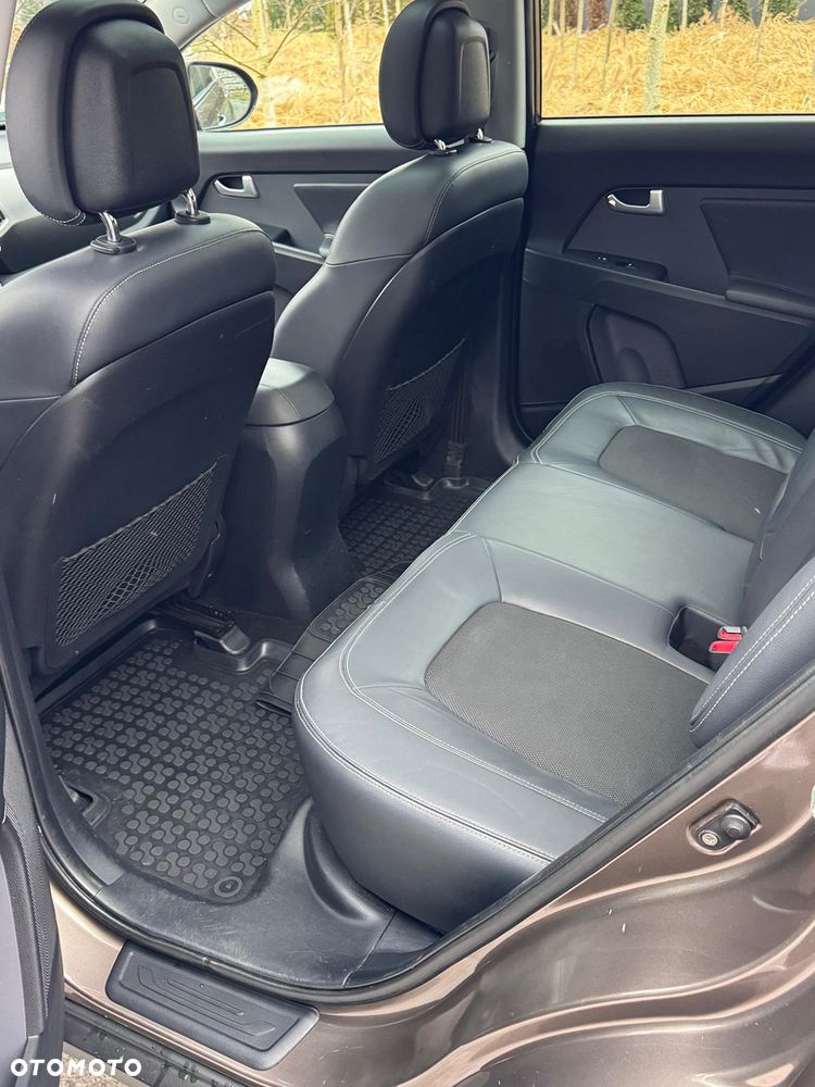 Kia Sportage 2.0 CRDI XL 2WD - 21