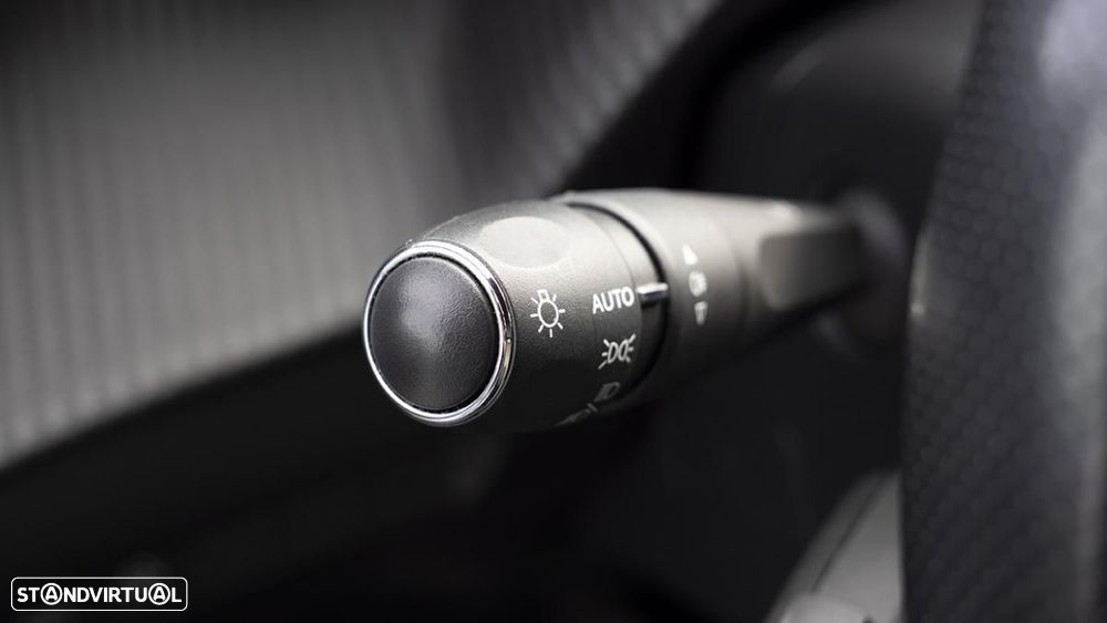 Peugeot e-208 50 kWh GT Pack - 39