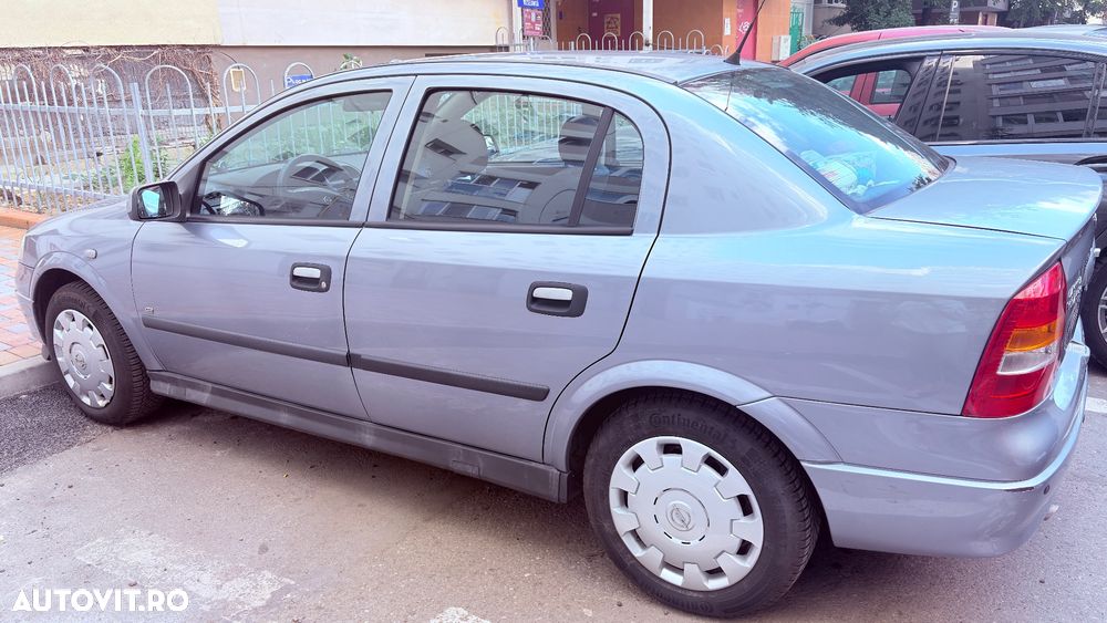 Opel Astra - 28