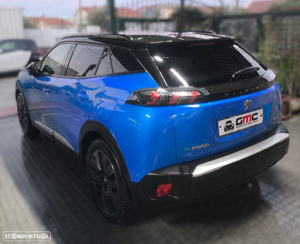 Peugeot e-2008 GT - 2