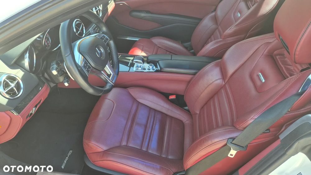 Mercedes-Benz SL 63 AMG - 29