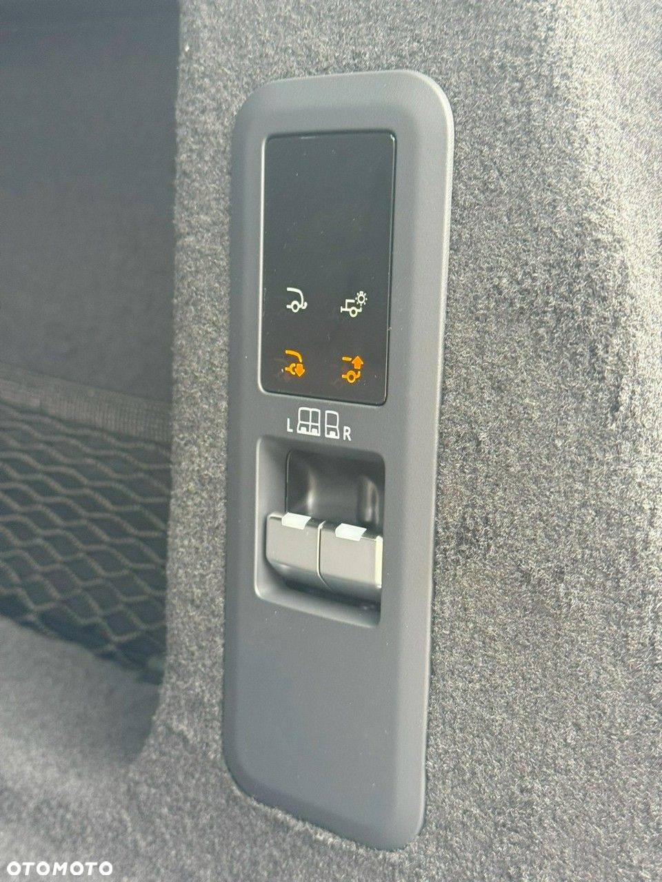 Land Rover Range Rover Sport - 24
