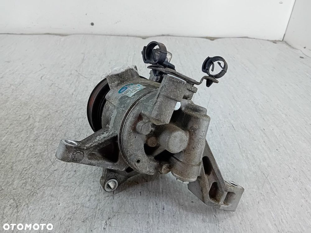 POMPA, SPRĘŻARKA KLIMATYZACJI SUBARU XV 73111FJ010 DKV-10Z 2.0 16V - 3