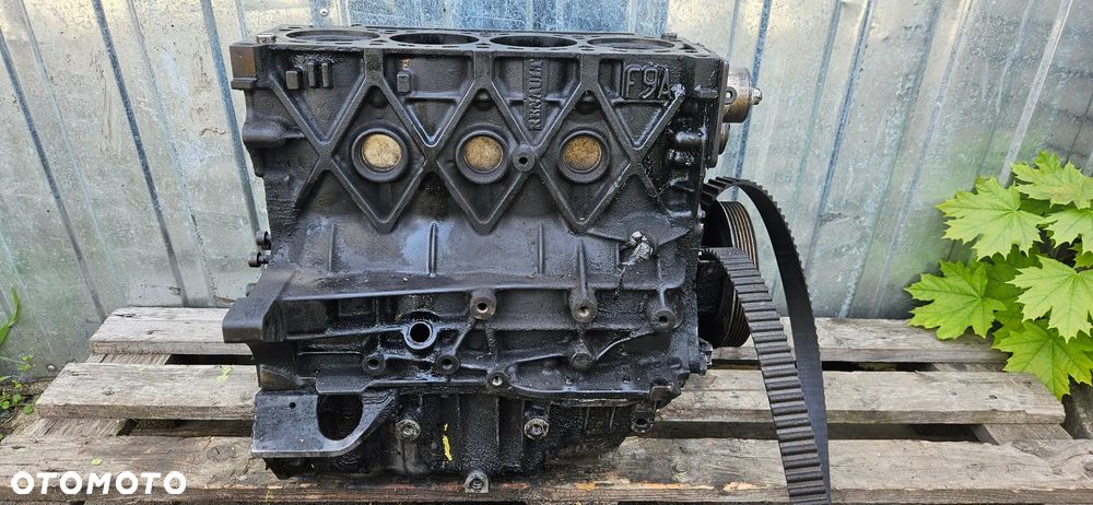 Blok silnika silnik dół wał F9A Renault Megane 2 Scenic 2 1,9 DCI - 2
