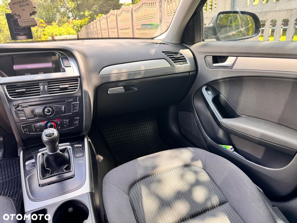 Audi A4 Avant - 14