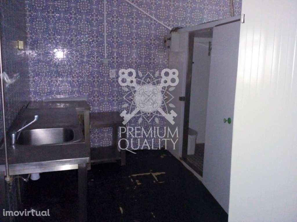 Loja r/c em Almoínha - Grande imagem: 4/8