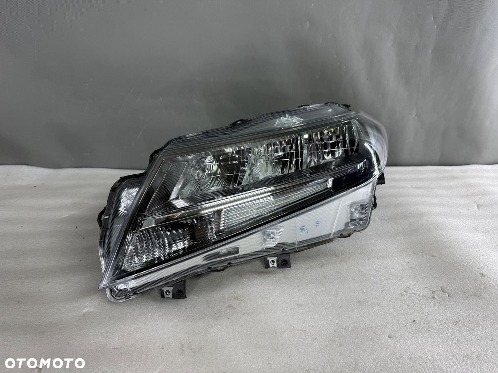 Reflektor Przód strona lewa Suzuki Vitara LIFT 24+ 1007R016 - 1