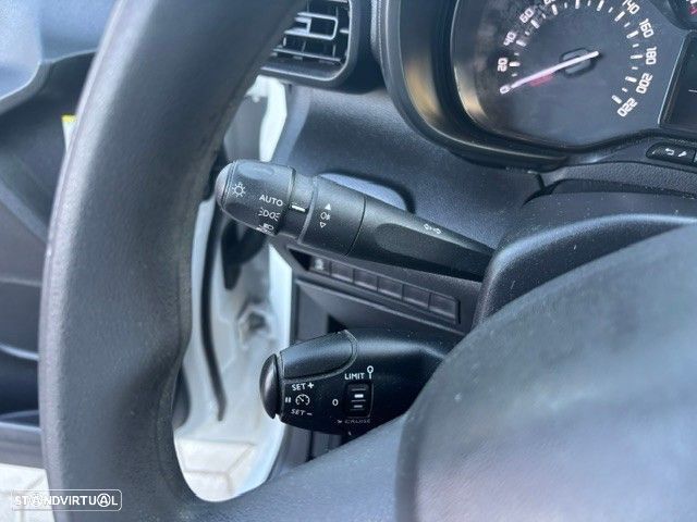 Citroën Berlingo 1.6 BlueHDi Feel - 13