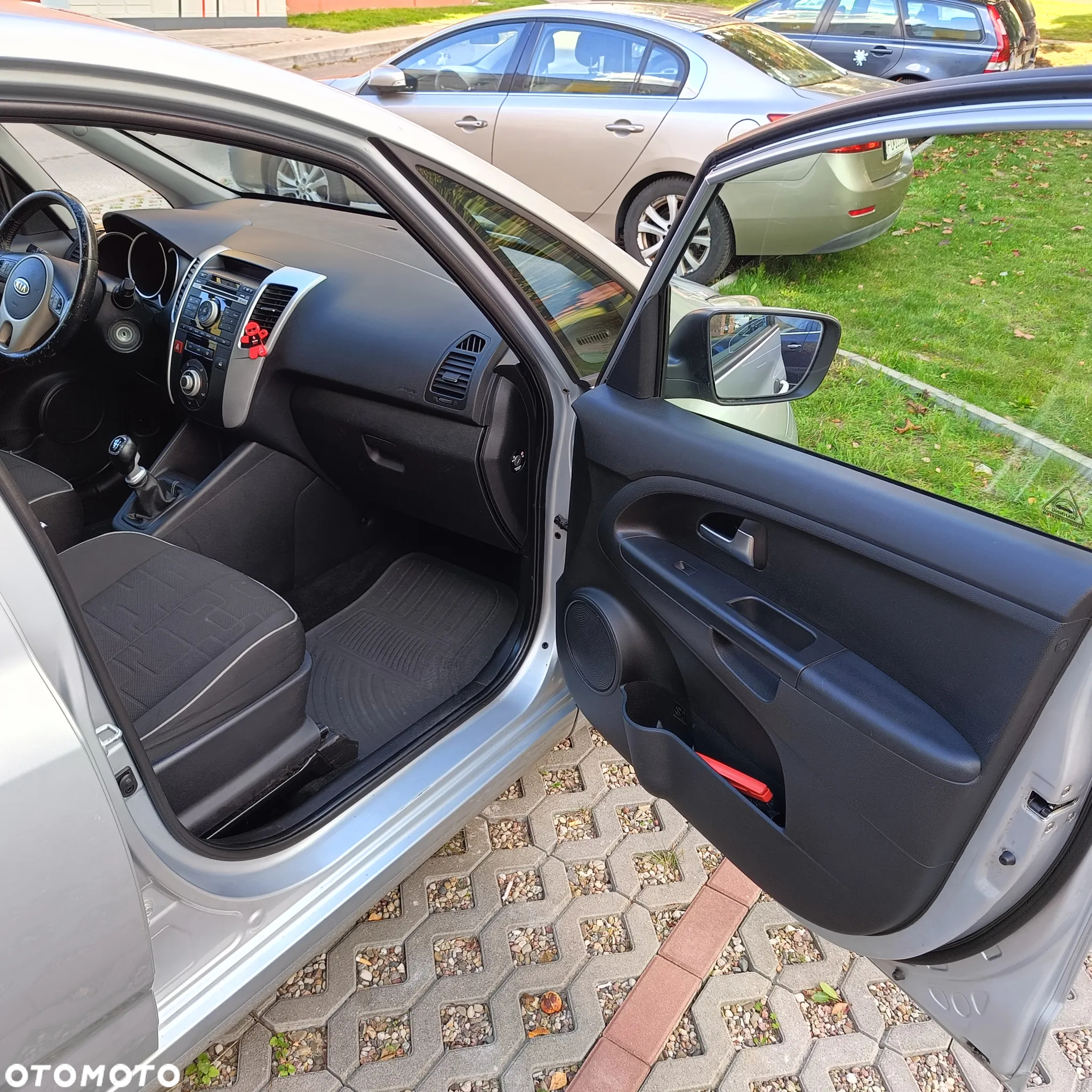 Kia Venga - 15