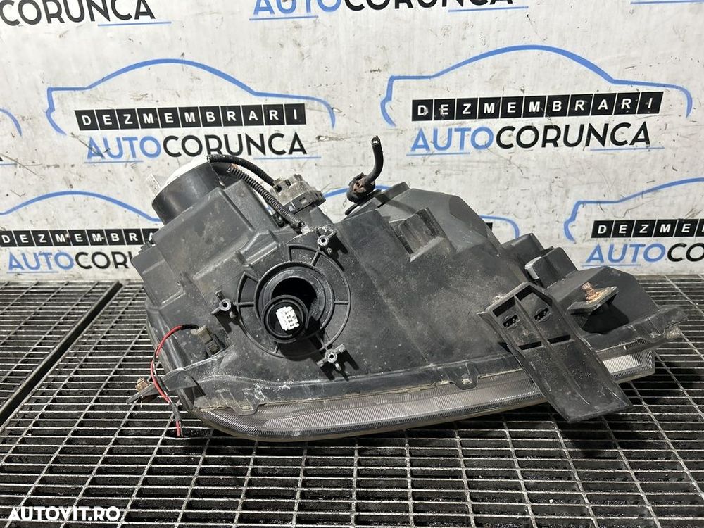 Far Stanga Suzuki Grand Vitara 2006 - 2012 SUV 4 Usi (1294) Xenon - 3