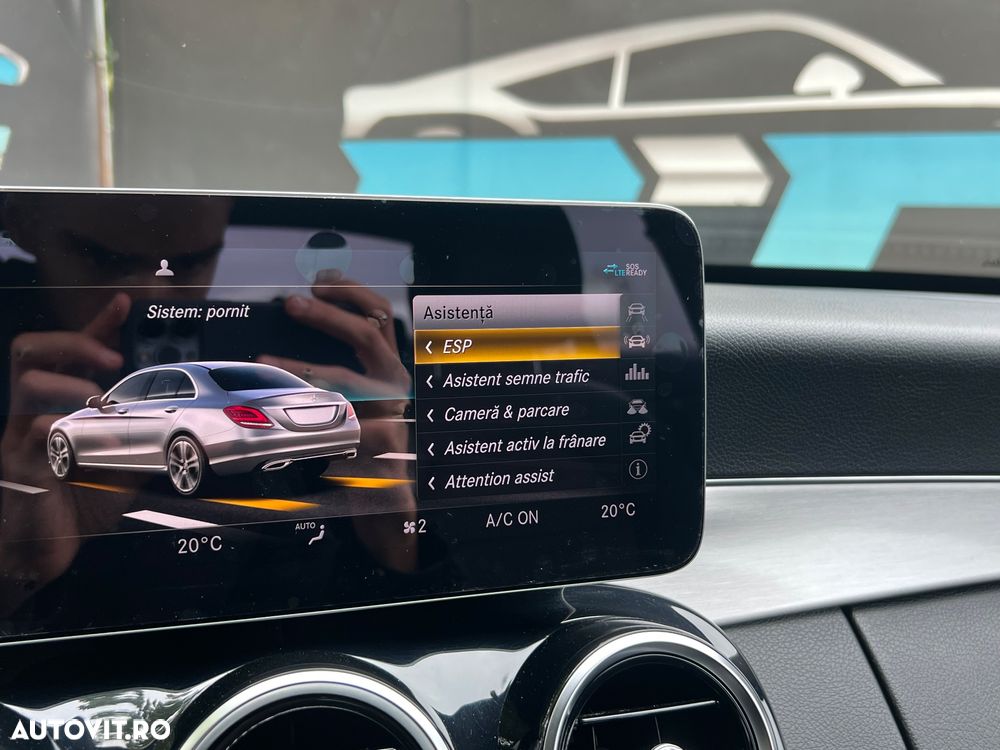 Mercedes-Benz C 220 d 4Matic 9G-TRONIC AMG Line - 20