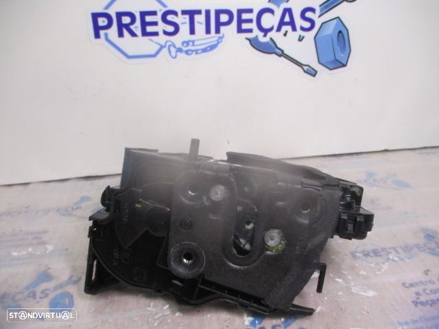 Fecho 16943021C  825021410R RENAULT MEGANE 4 2019 1.5DCI 115CV 5P BRANCO TD 4 PINOS - 3