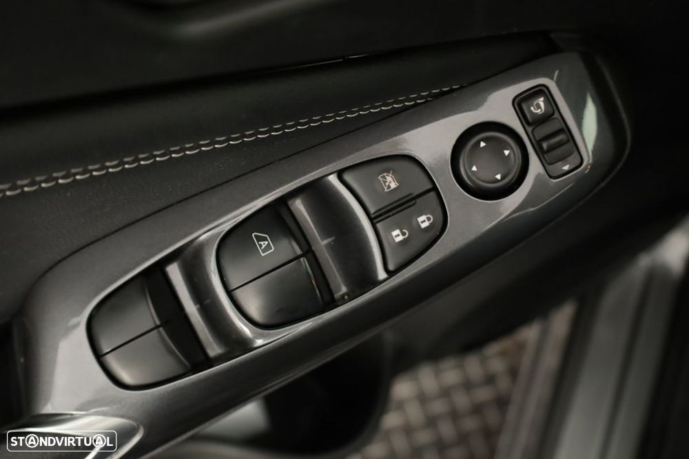 Nissan Juke 1.0 DIG-T Tekna - 20