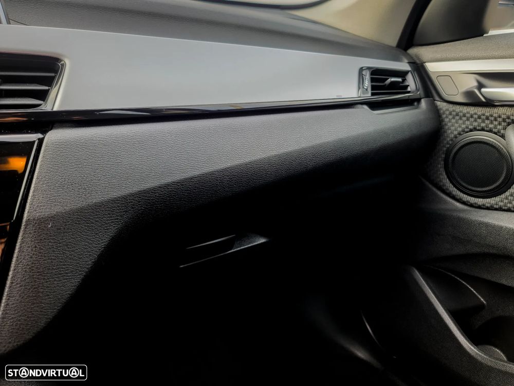 BMW X1 16 d sDrive - 32