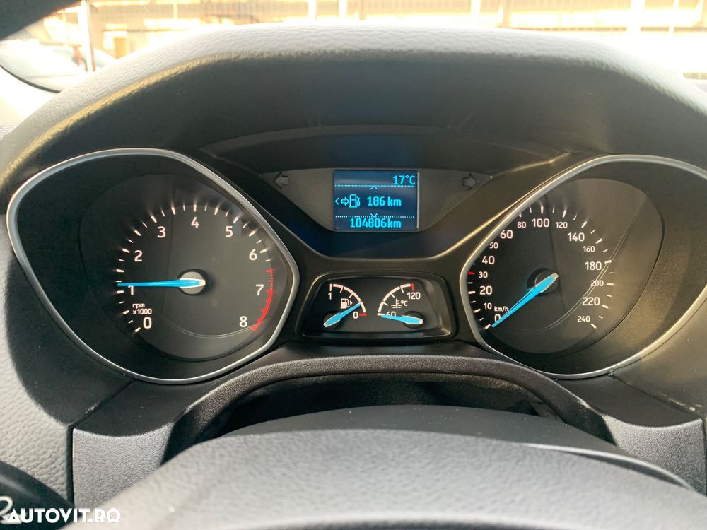 Ford Focus 1.0 EcoBoost Trend - 4