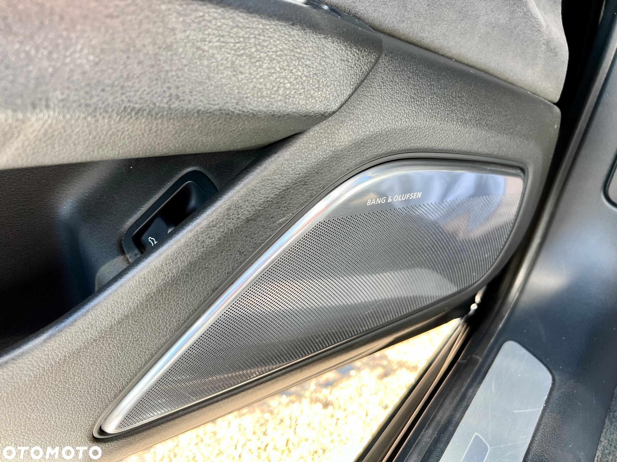 Audi A8 4.2 TDI L Quattro - 23
