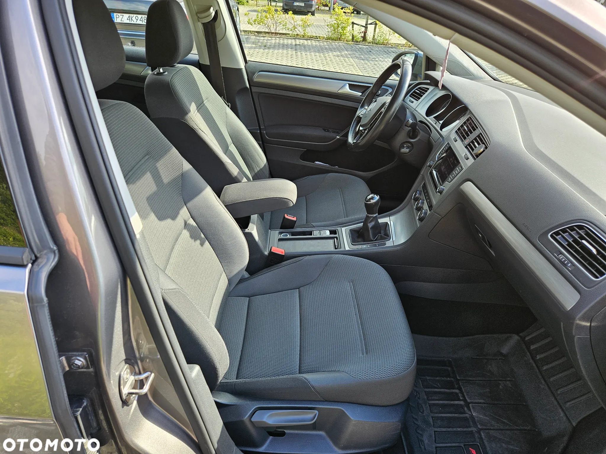 Volkswagen Golf VII 1.4 TSI BMT Comfortline - 10