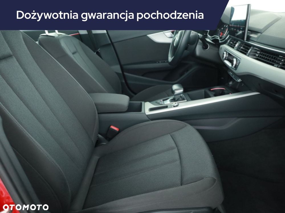 Audi A4 Limousine - 9