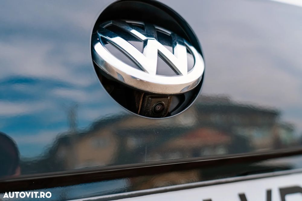 Volkswagen Passat 2.0 TDI DSG R Executive - 9