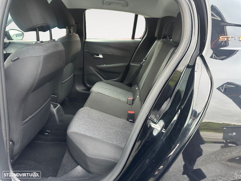 Peugeot 208 1.2 PureTech Style - 13