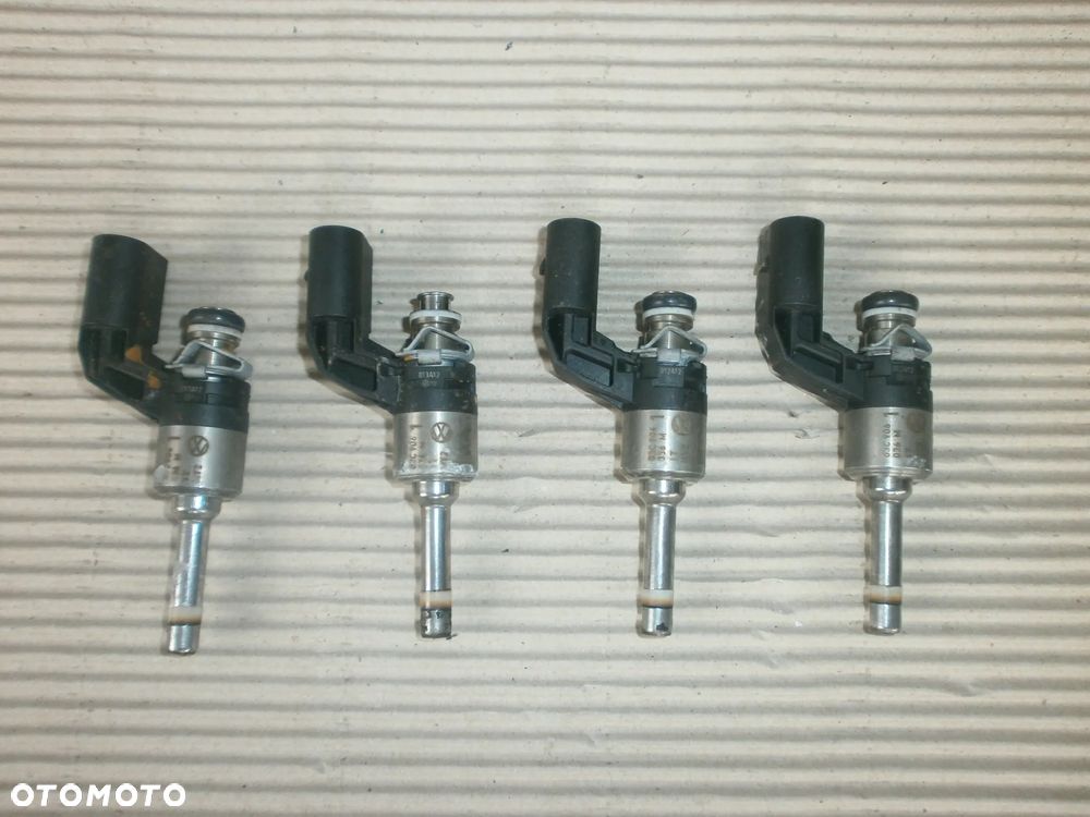 WTRYSKIWACZ 03C906036M 1.4 TSI VW SKODA SEAT CAX CAV CBZ - 1