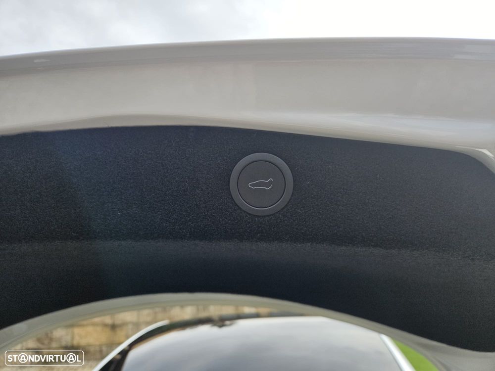 Tesla Model 3 Tração Traseira - 12